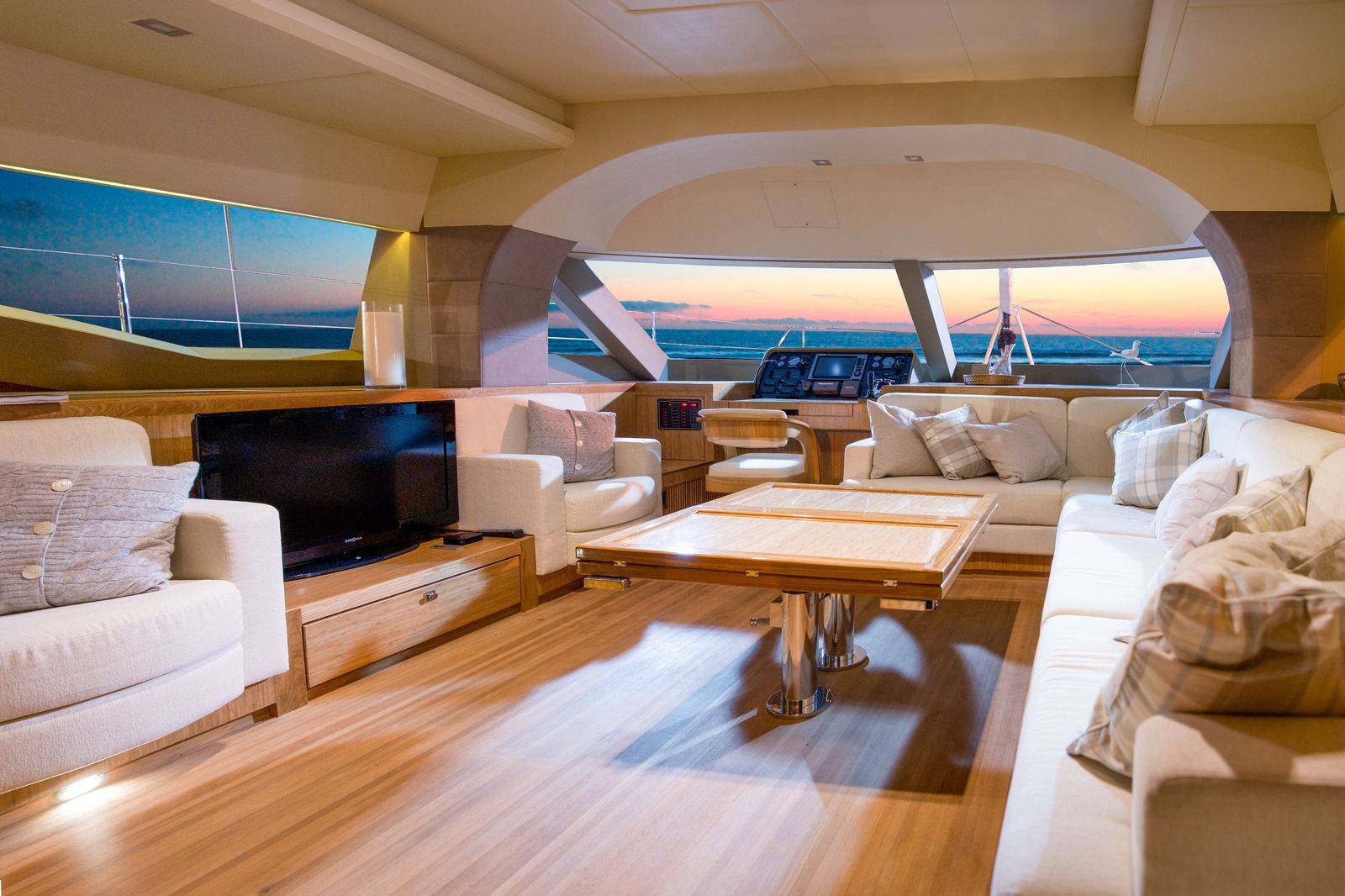 Yacht detailing services in Perth